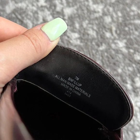 BANDOLINO Linzer Almond Toe Tassles Slip On Loafers Burgundy Size 7 - Picture 6 of 7